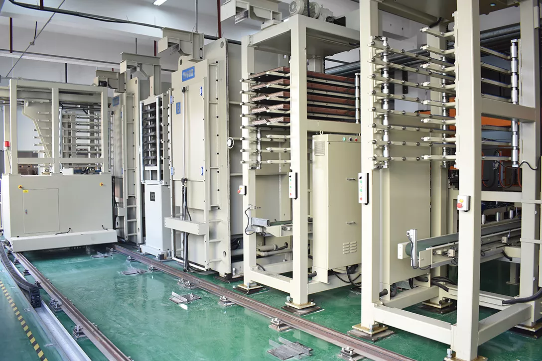 Pressing: Live full pressing machine